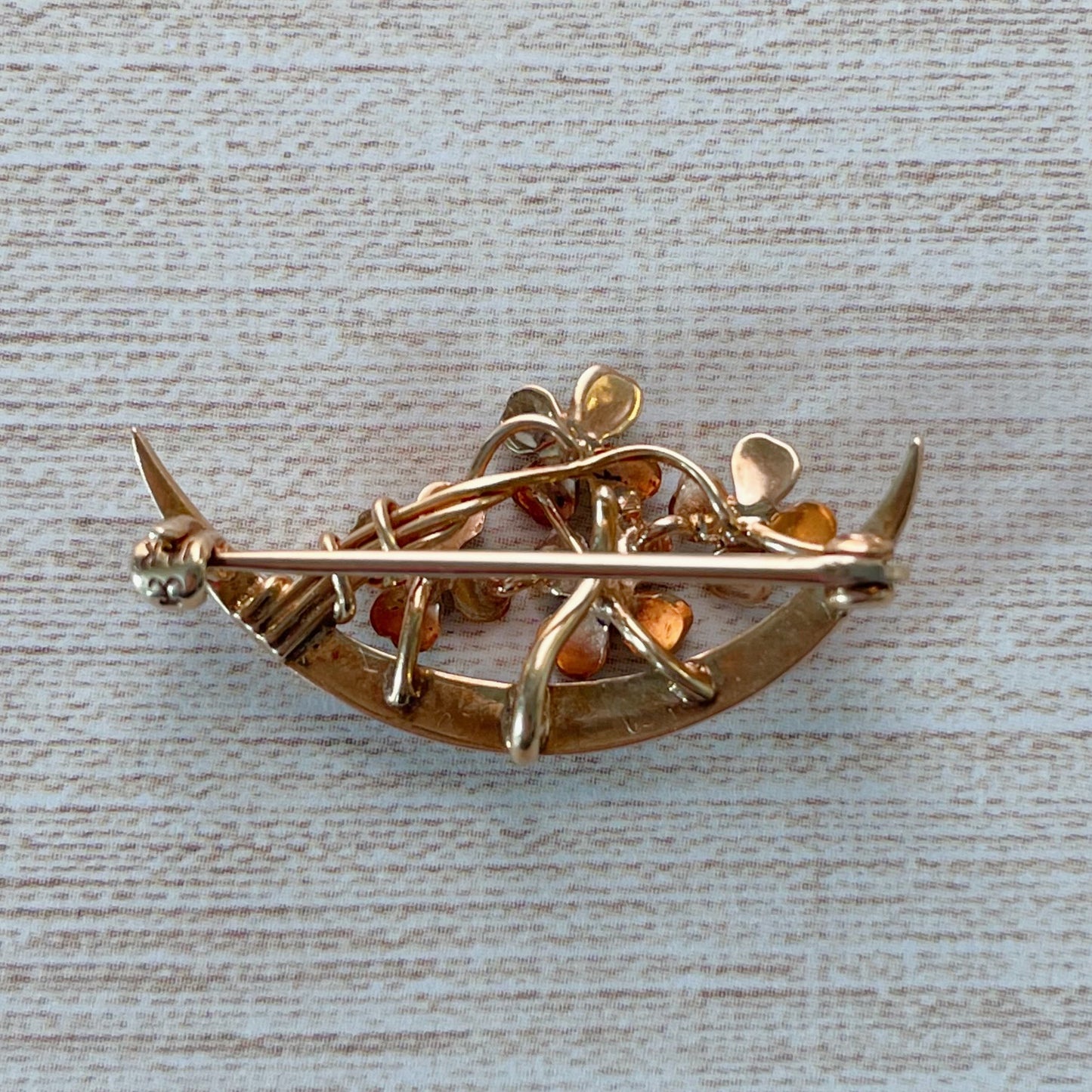 Krementz Art Nouveau 14k Gold Pearl and Enamel Clover Crescent Moon Pendant/Brooch
