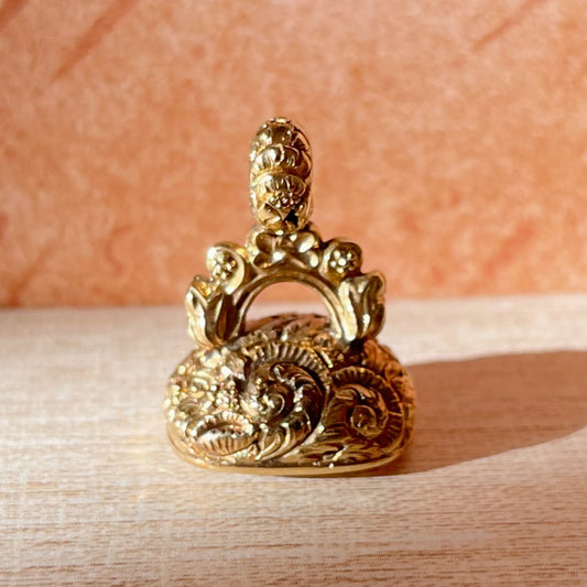 Victorian 14k Yellow Gold and Intaglio White Agate Fob Pendant