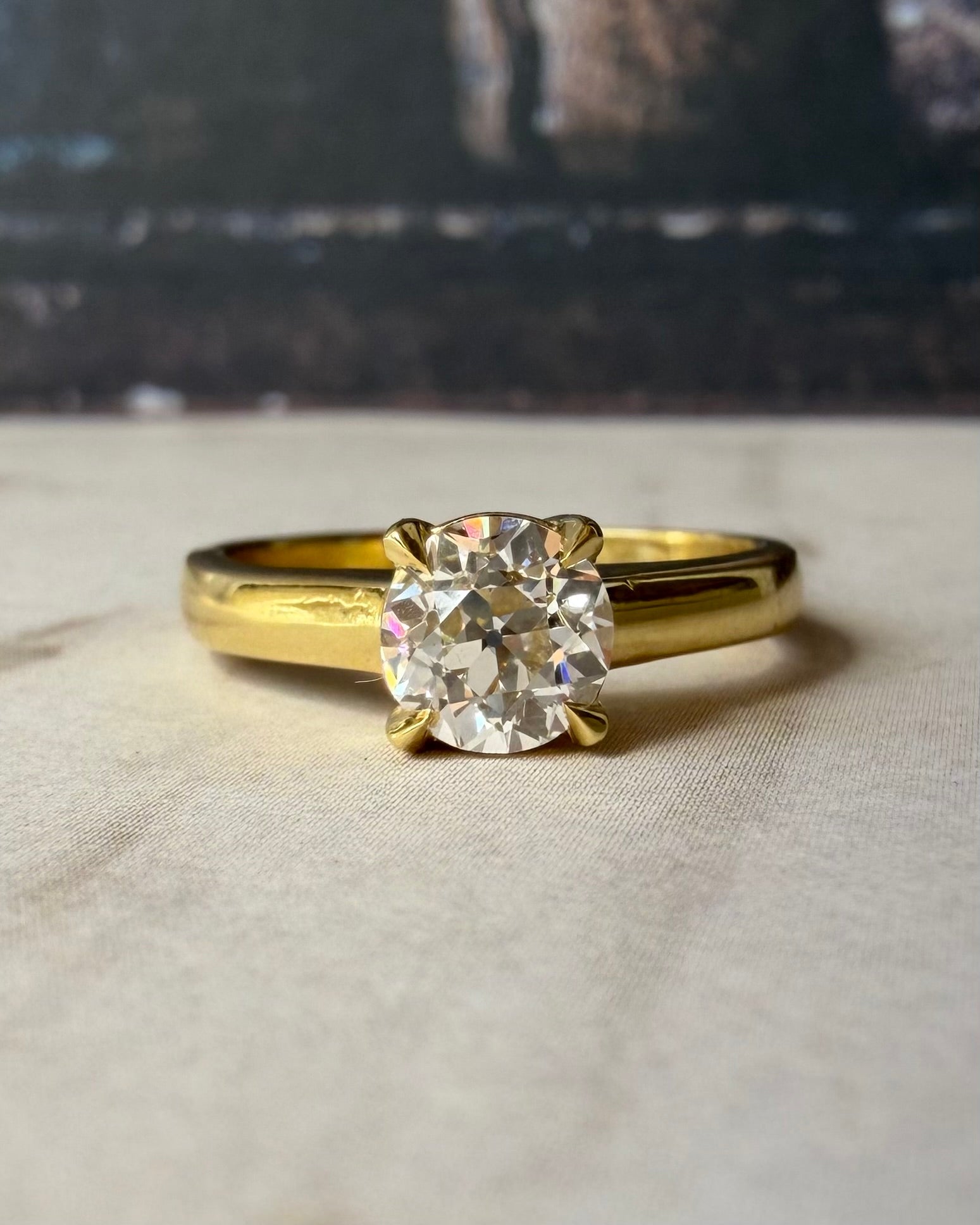 18k Yellow Gold 0.90 Carat Old European Cut Solitaire Ring - Clover Collective Antiques