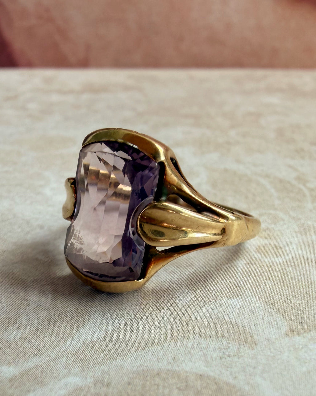 Retro 10k Yellow Gold and Rose de France Amethyst Ring