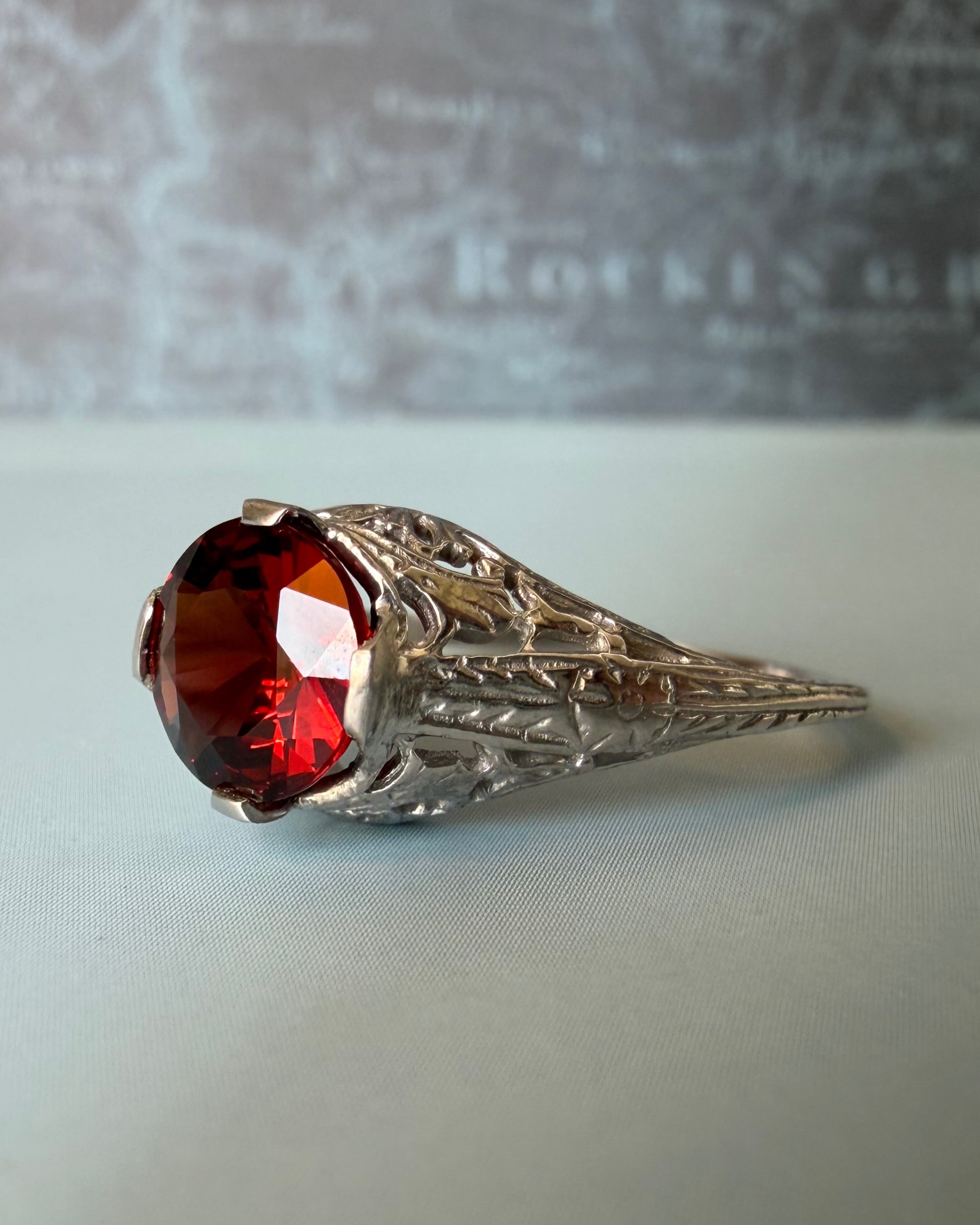 Art Deco 14k White Gold and Garnet Filigree Ring