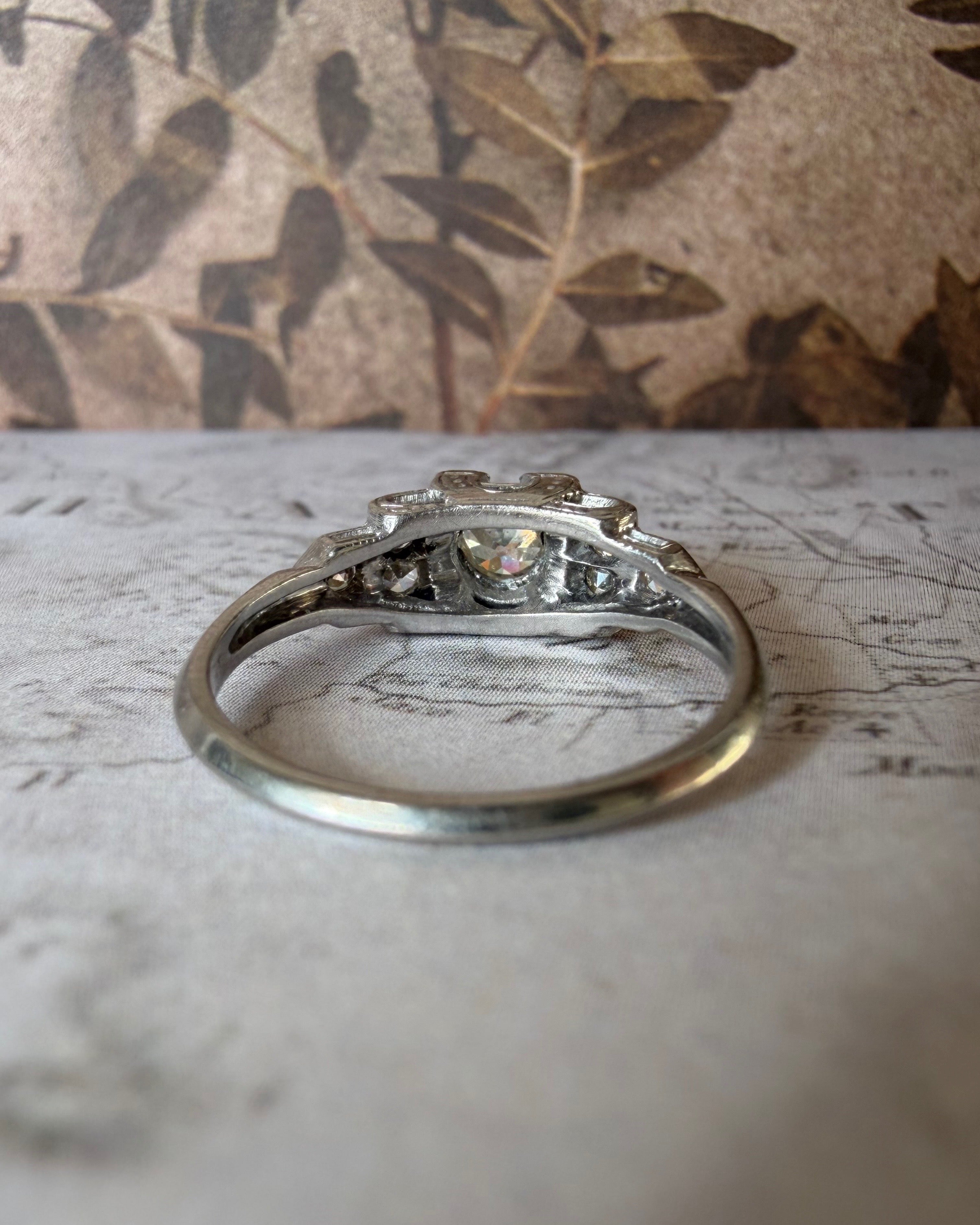 Art Deco Schless Brod & Co. Platinum and Diamond “Horseshoe” Ring