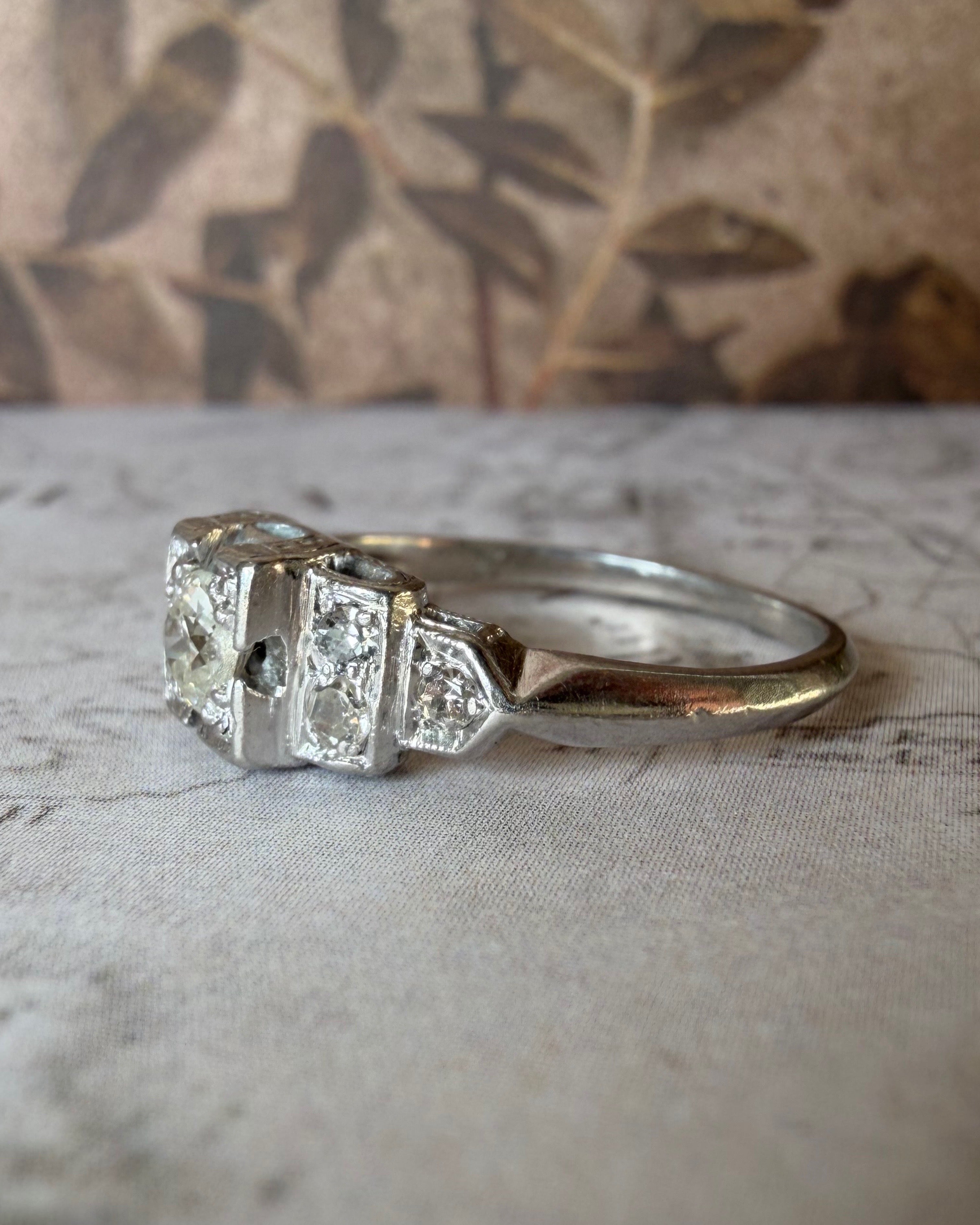 Art Deco Schless Brod & Co. Platinum and Diamond “Horseshoe” Ring