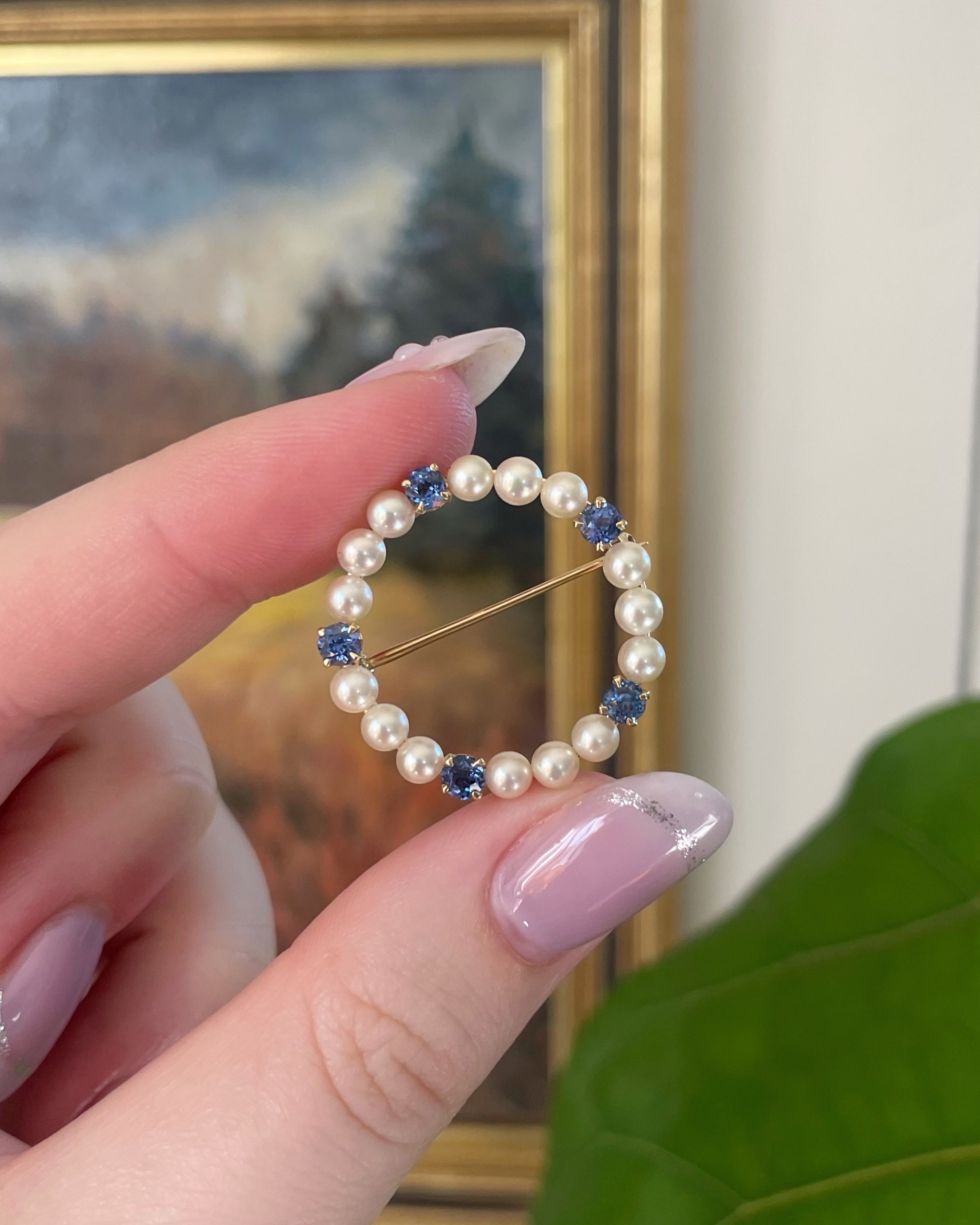 Vintage 14k Yellow Gold, Sapphire, and Pearl Wreath Circle Brooch
