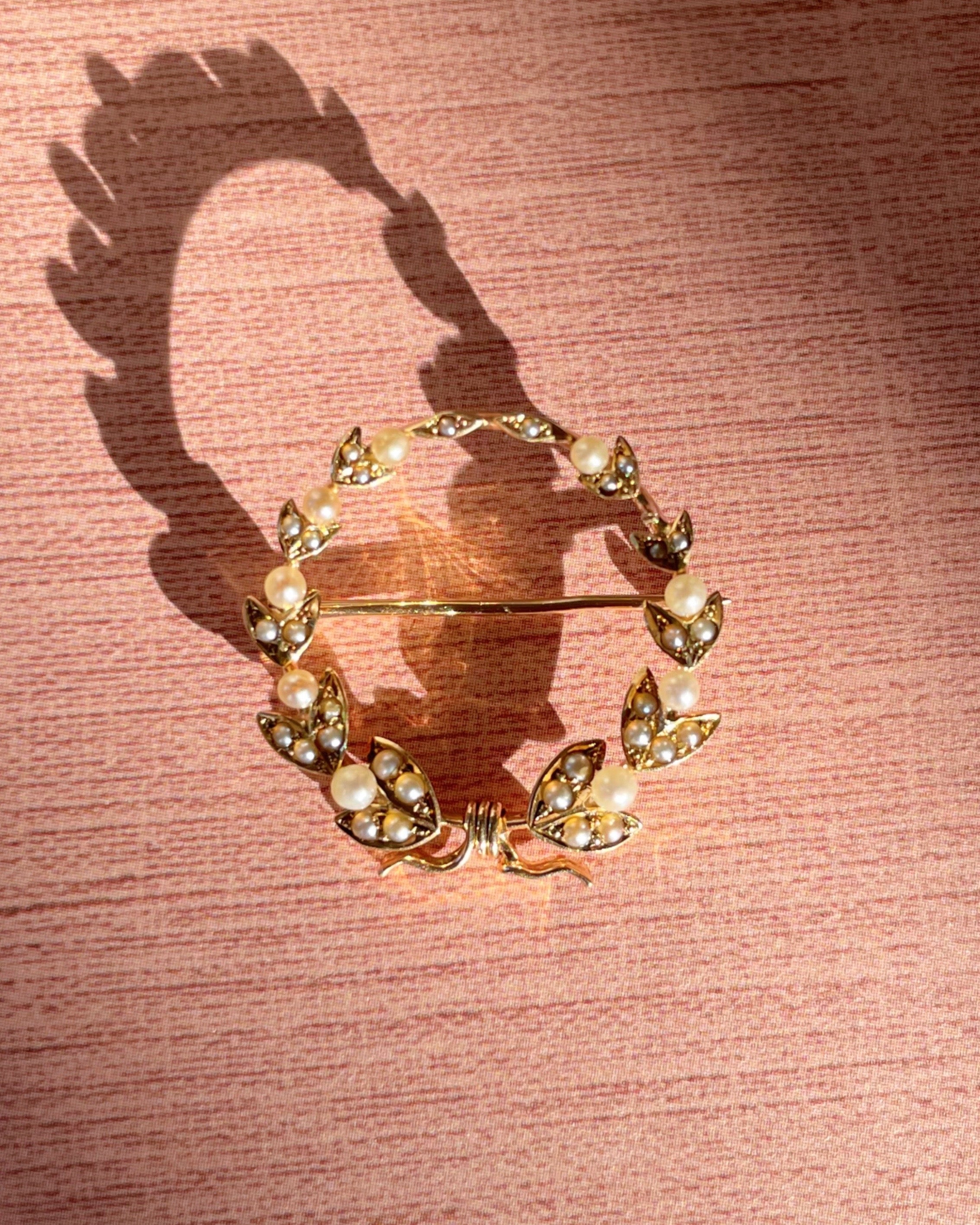Edwardian 14k Yellow Gold and Seed Pearl Laurel Wreath Brooch