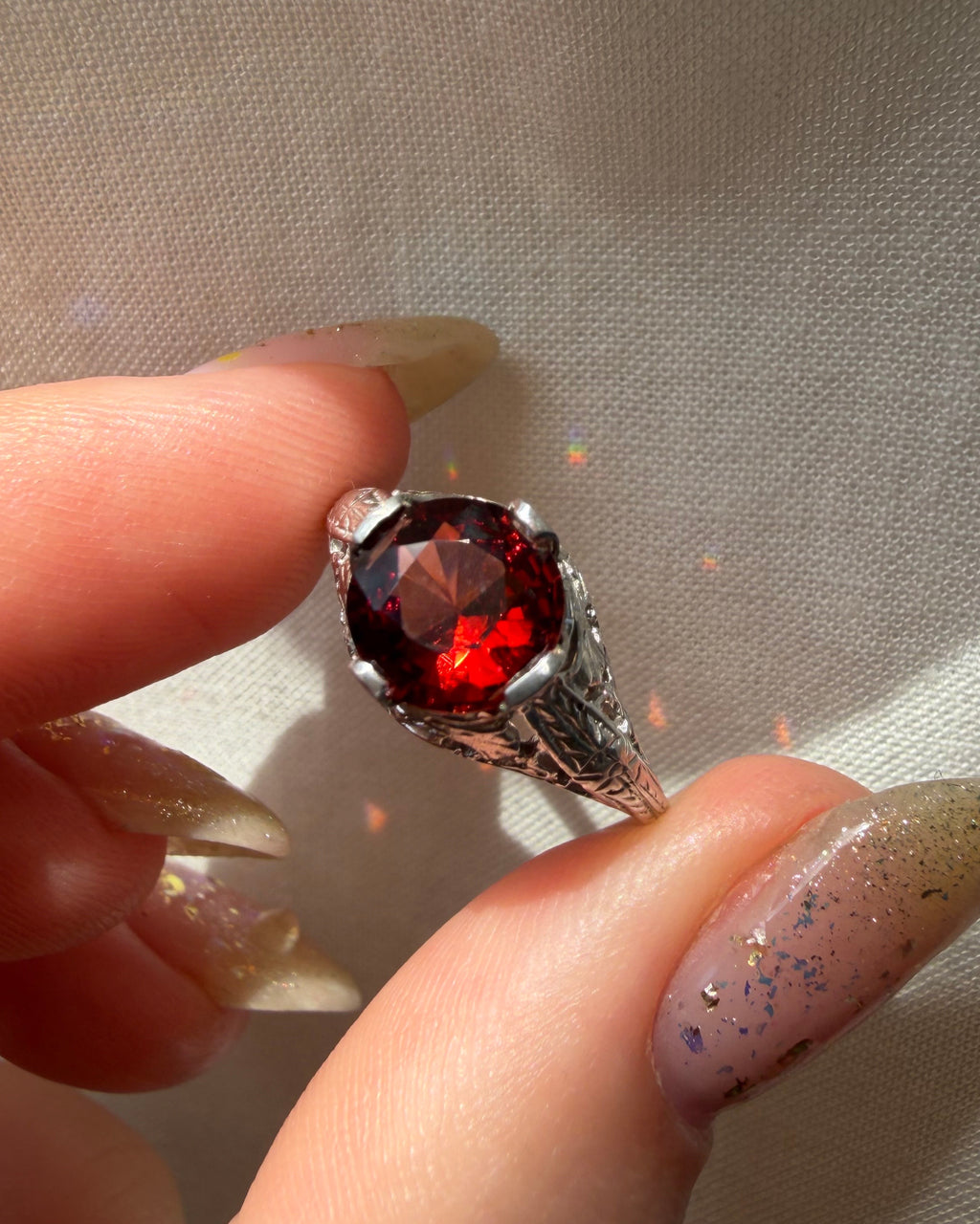 Art Deco 14k White Gold and Garnet Filigree Ring