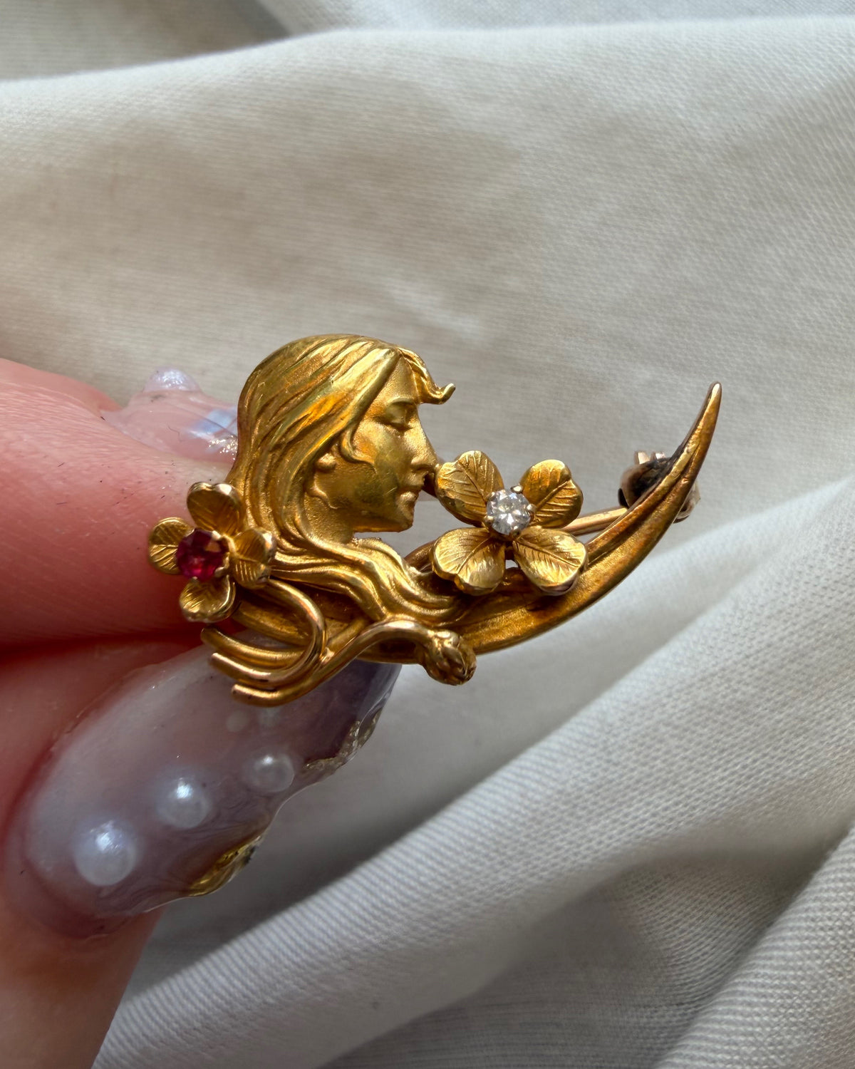 Art Nouveau 14k Yellow Gold, Diamond, and Ruby Clover Goddess Crescent Moon Pin