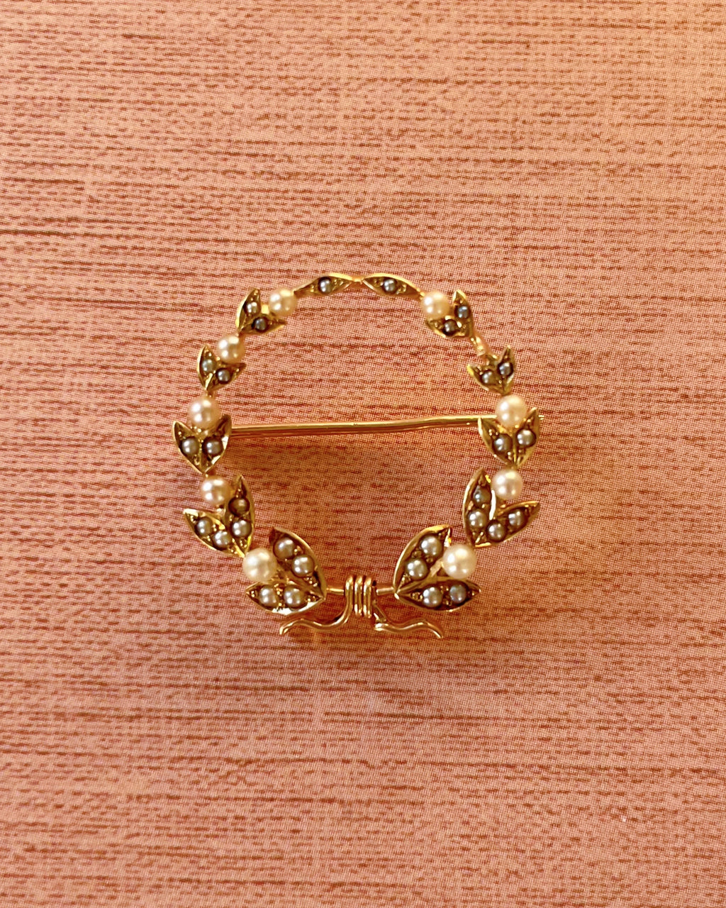 Edwardian 14k Yellow Gold and Seed Pearl Laurel Wreath Brooch