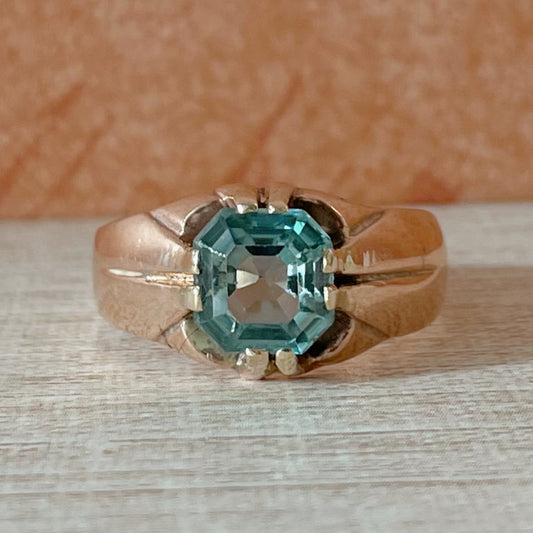 Edwardian 10k Rose Gold and Blue Zircon Ring
