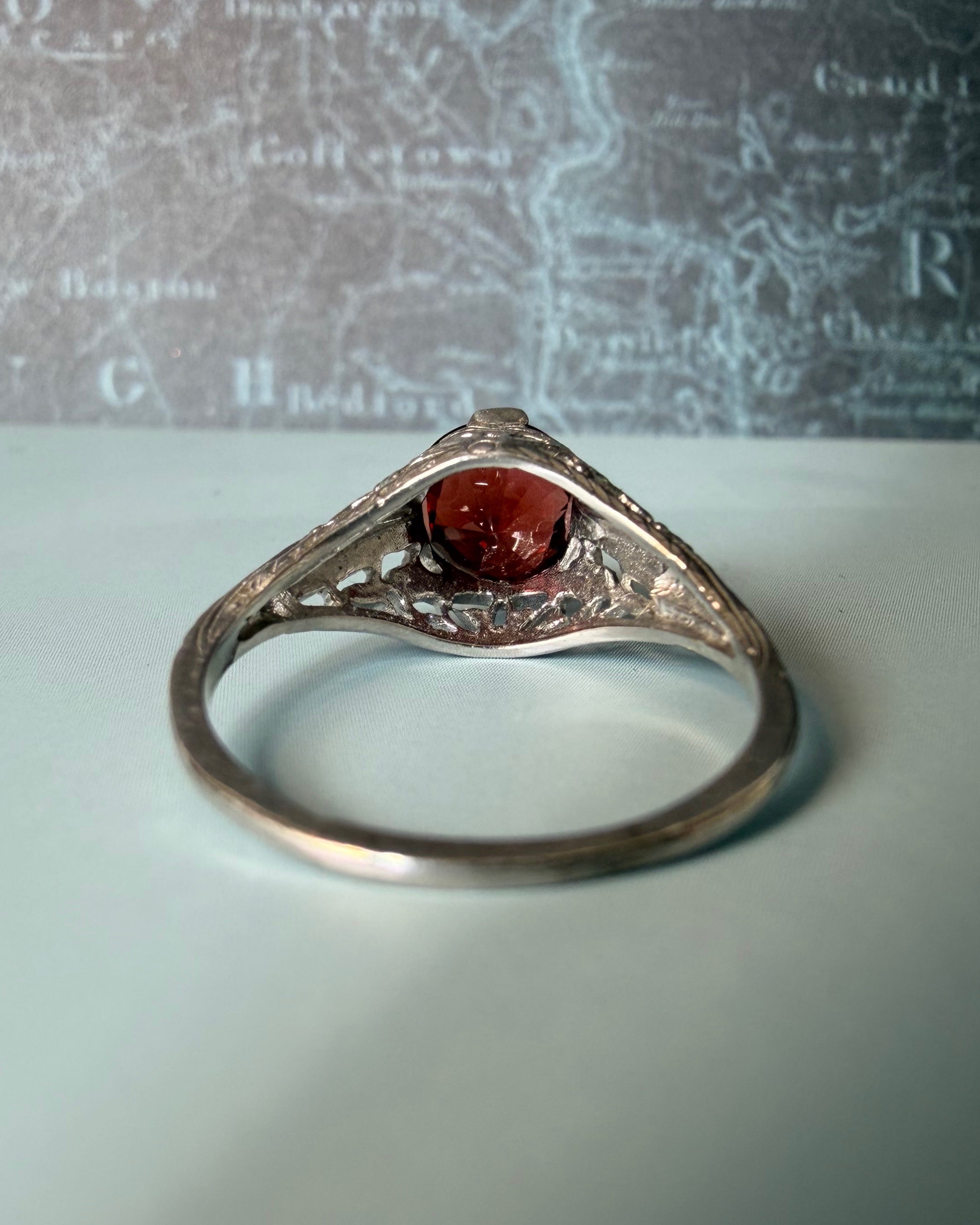 Art Deco 14k White Gold and Garnet Filigree Ring