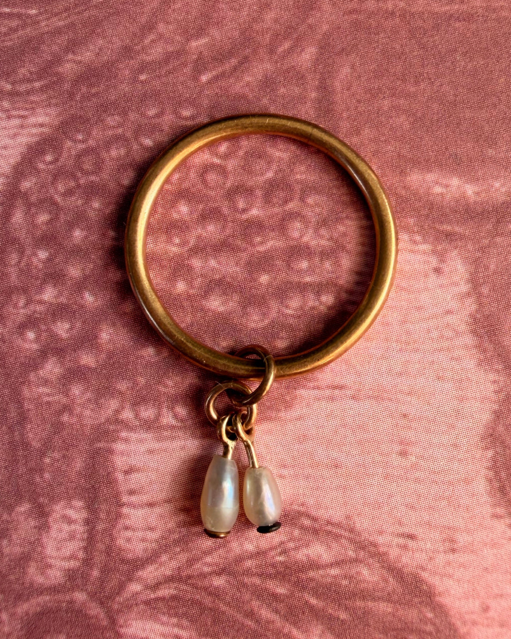Vintage 14k Yellow Gold and Pearl Charm Dangle Ring