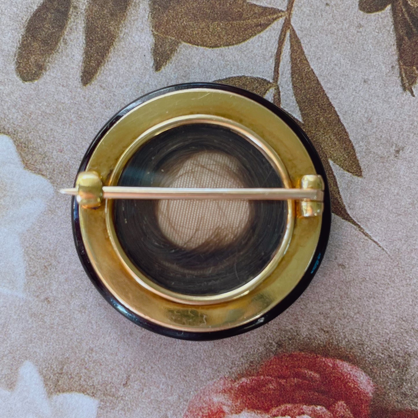 Edwardian 14k Yellow Gold, Platinum, Diamond, and Agate Mourning Brooch