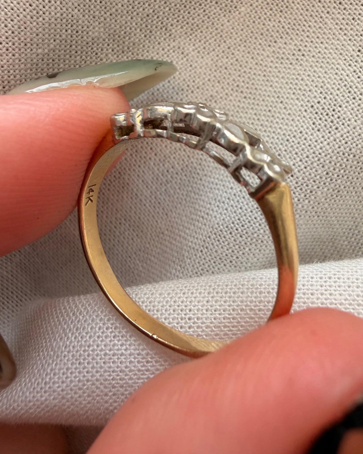 Retro Crescent 14k Two-Tone Gold Floral Band