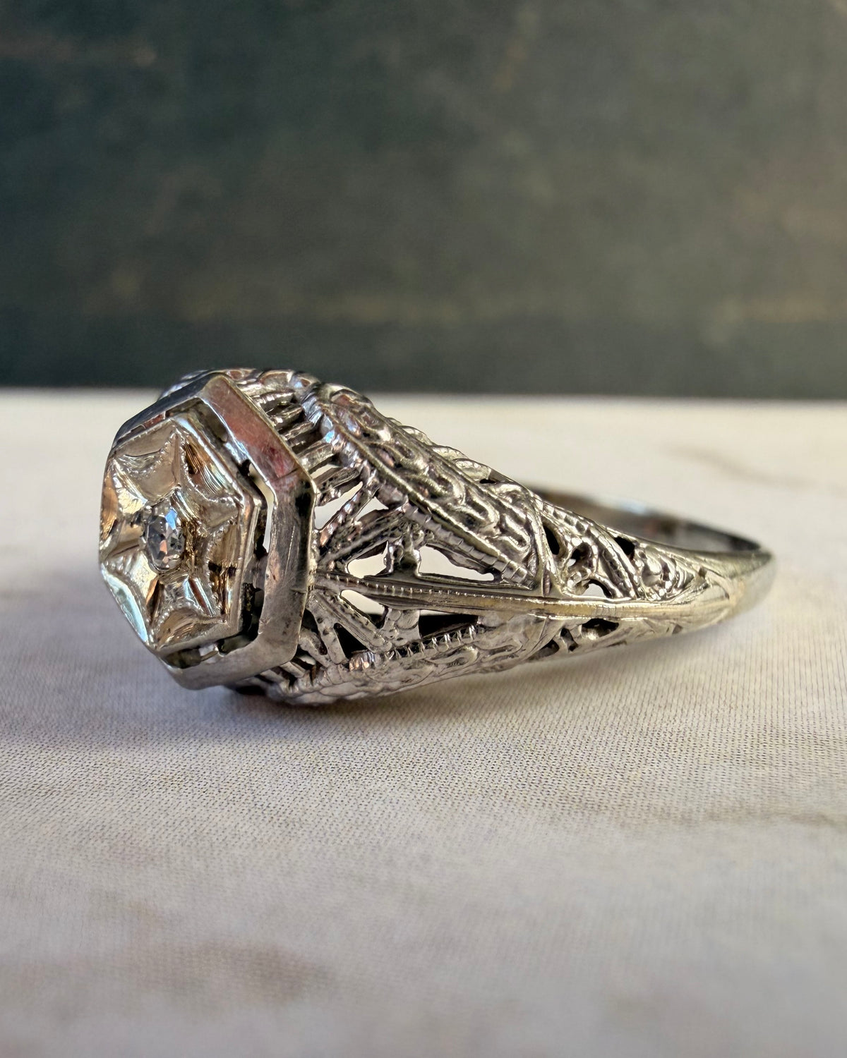 Art Deco 18k White Gold and Diamond Filigree Dome Ring
