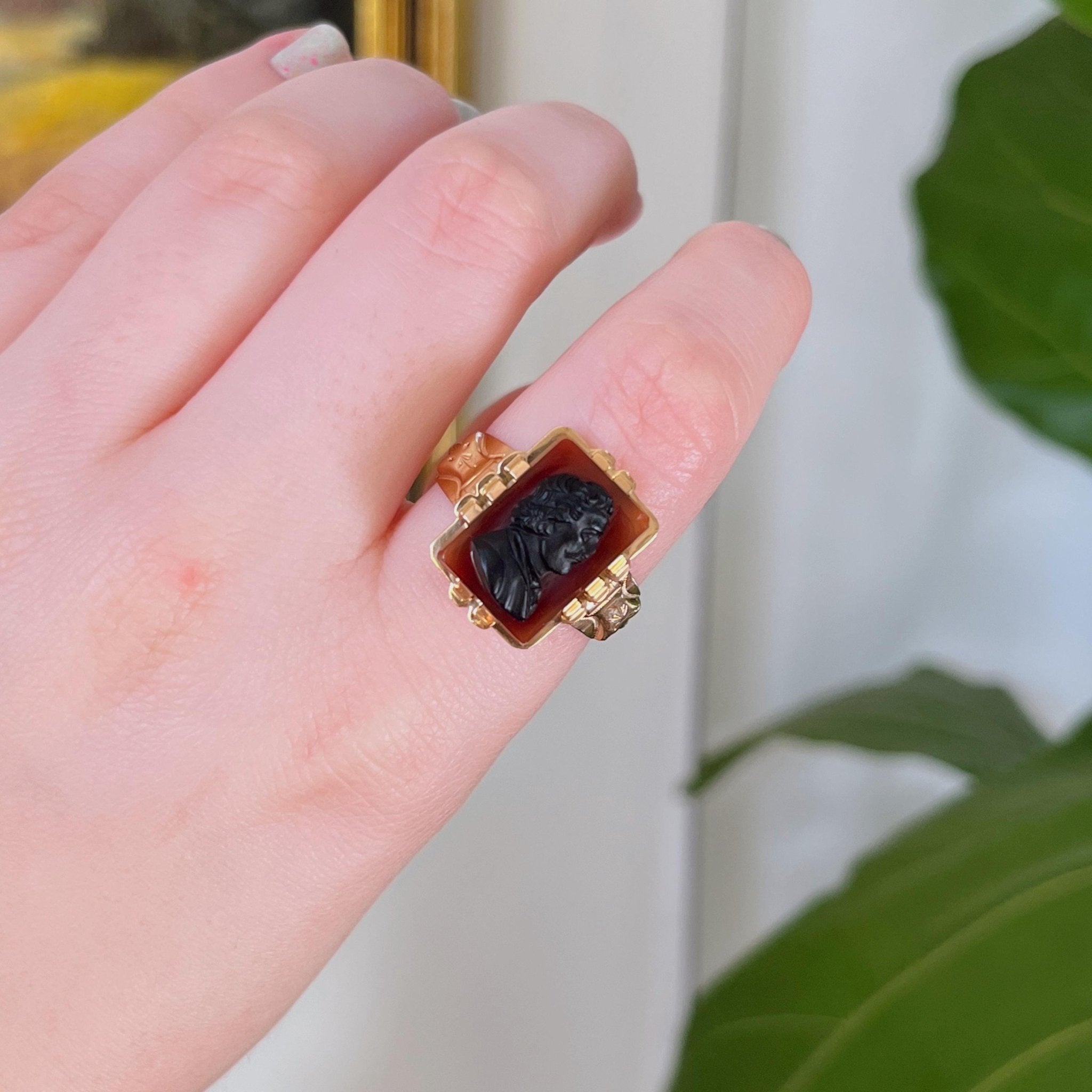 Antique French 18k Yellow Gold Agate Cameo Ring - Clover Collective Antiques