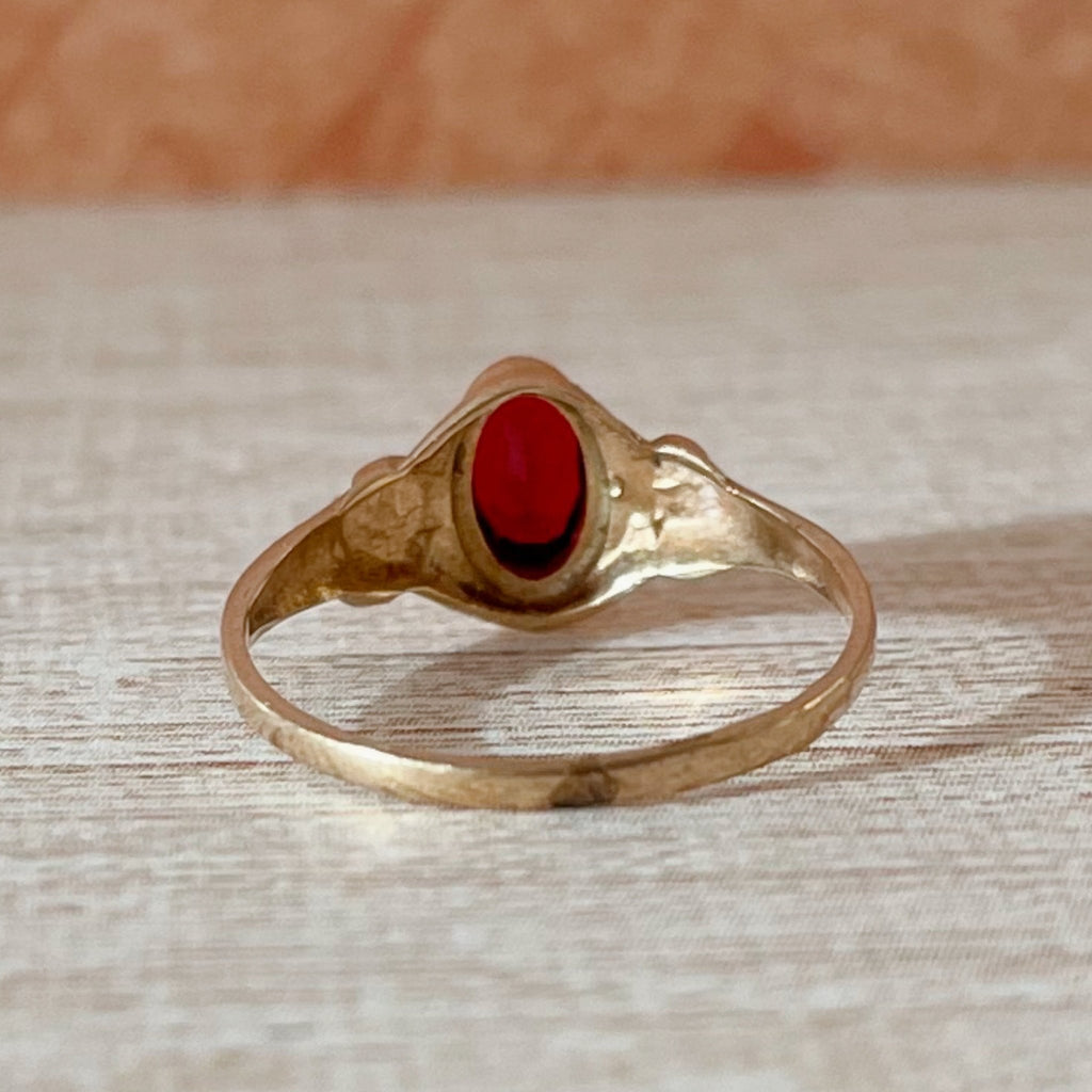 Art Deco 10k Yellow Gold and Red Glass Baby Midi Ring - Clover Collective Antiques