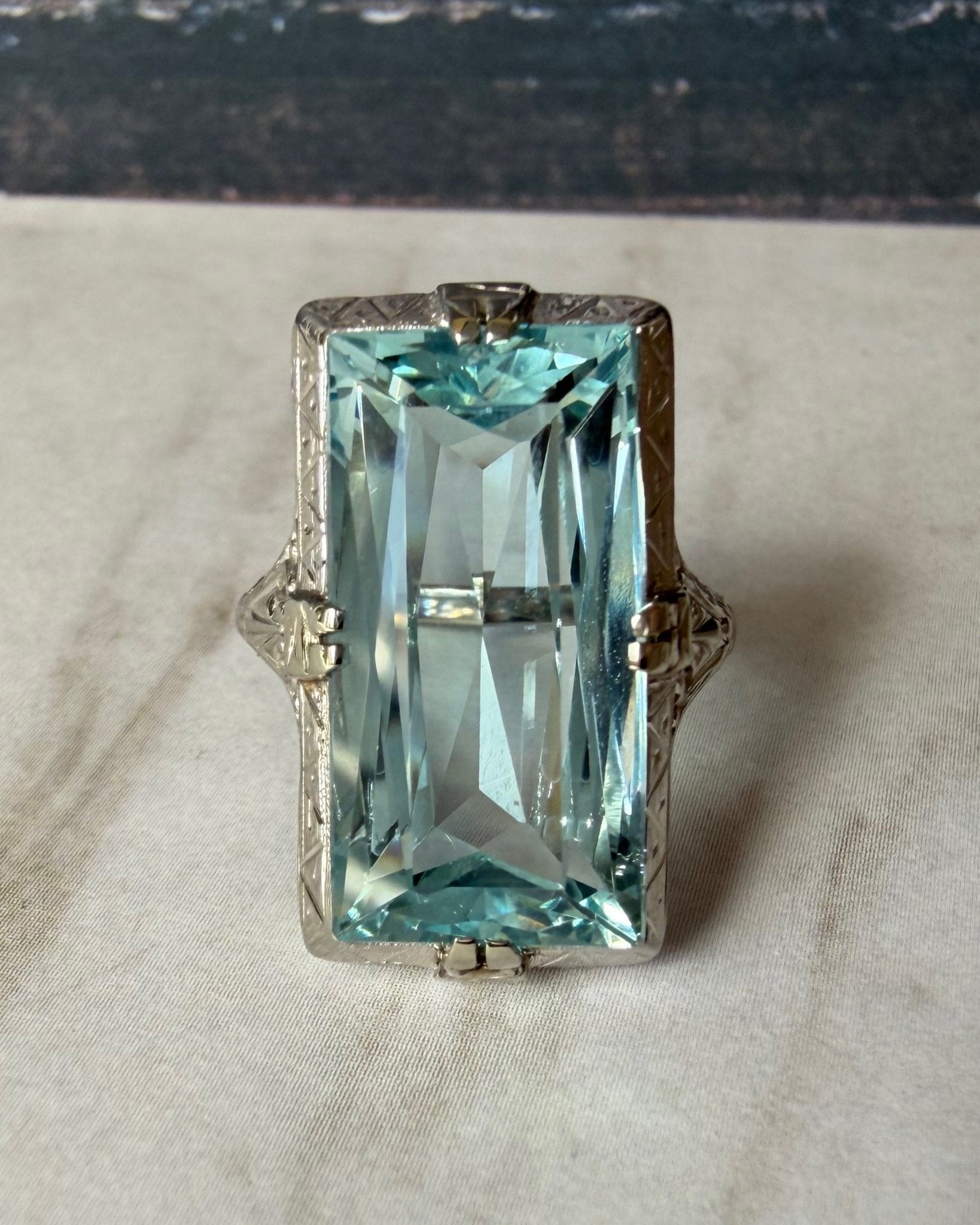 Art Deco 11.00 Carat Aquamarine and 14k White Gold Filigree Ring - Clover Collective Antiques