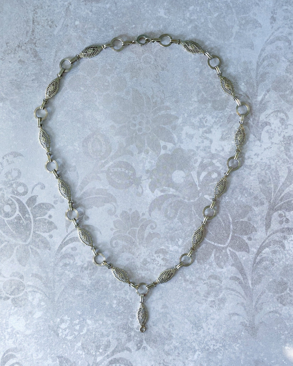 Art Deco 14k White Gold Chain Link Filigree Necklace - Clover Collective Antiques