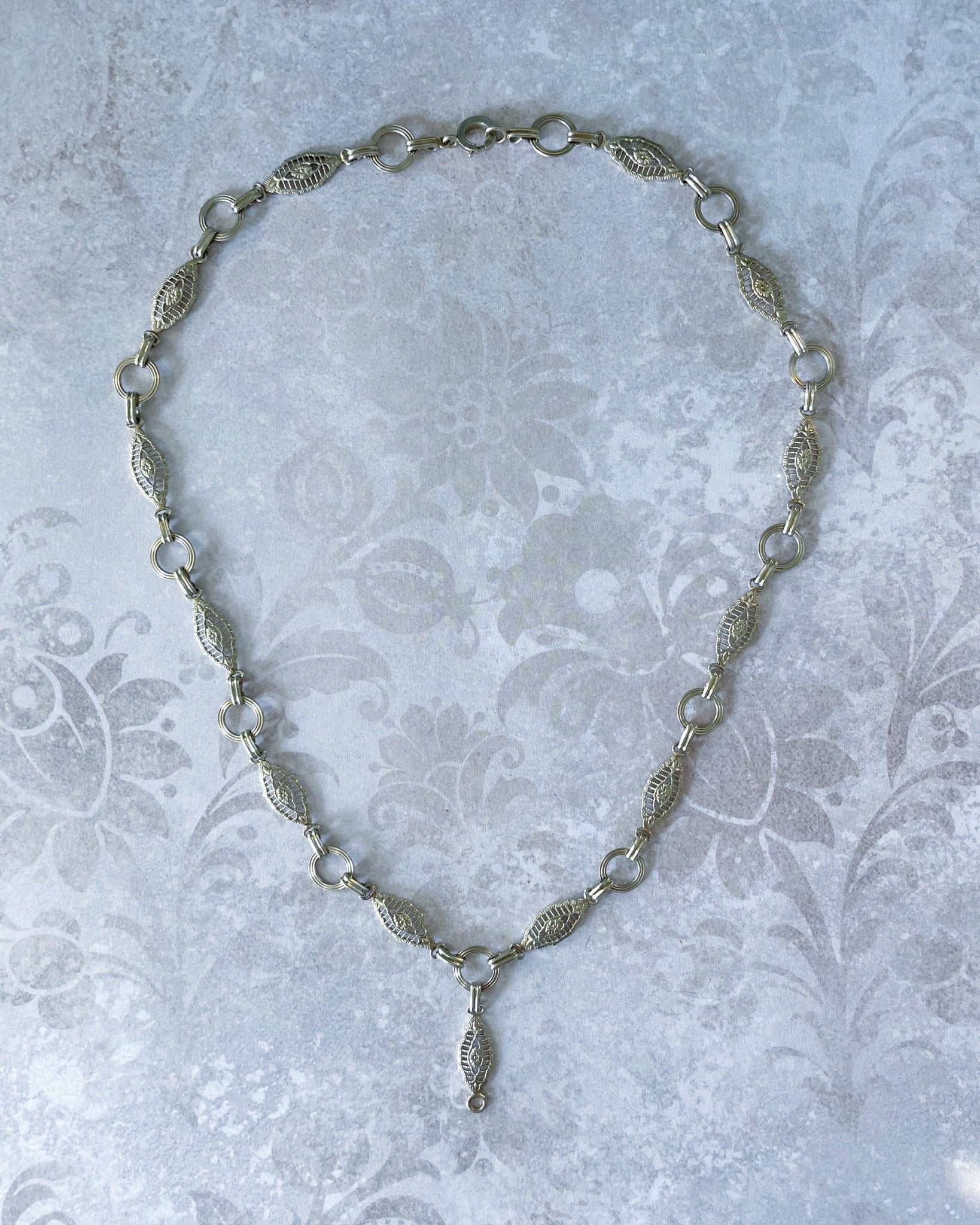 Art Deco 14k White Gold Chain Link Filigree Necklace - Clover Collective Antiques