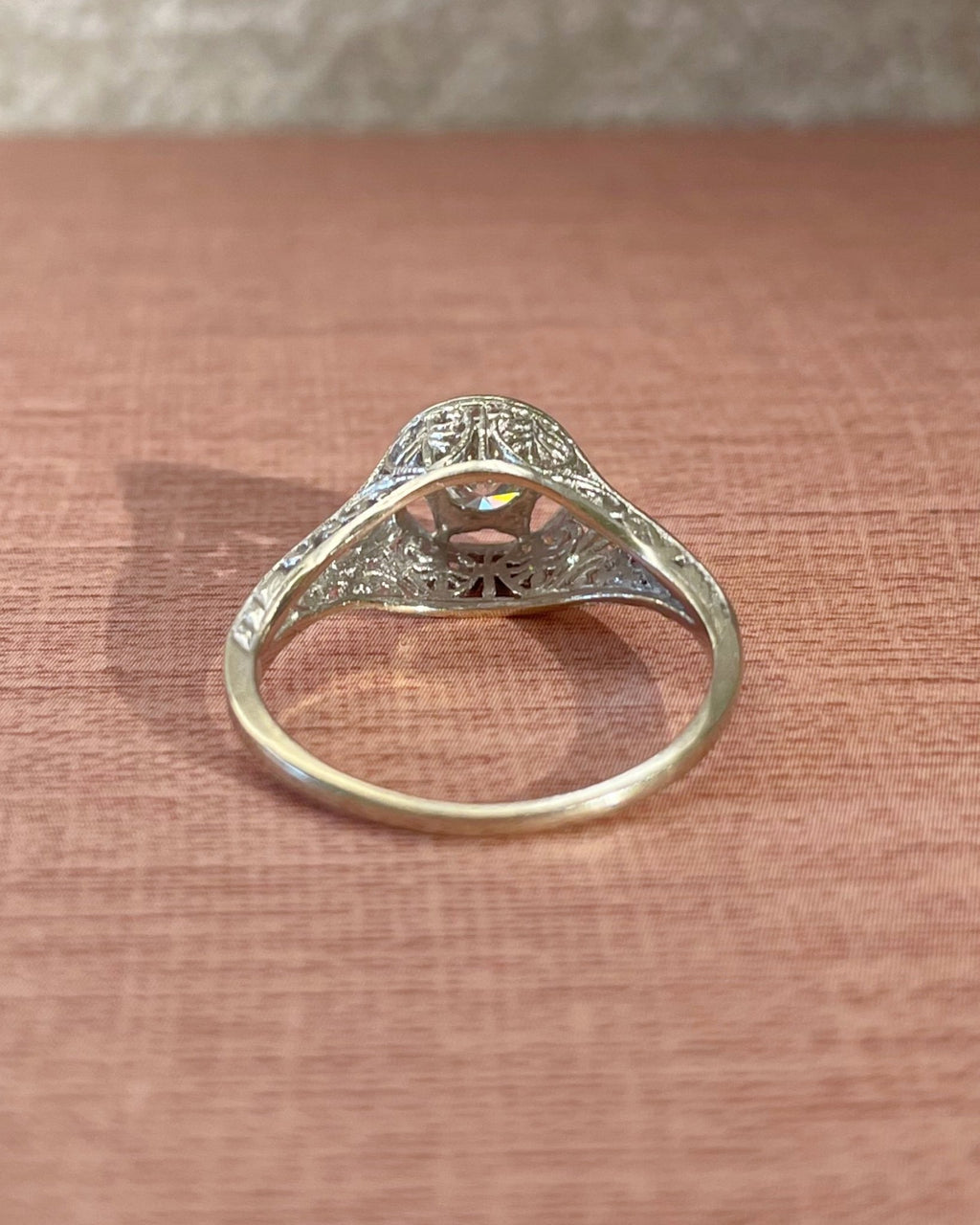Art Deco Dreicer & Co. 14k White Gold and Diamond Filigree Ring - Clover Collective Antiques