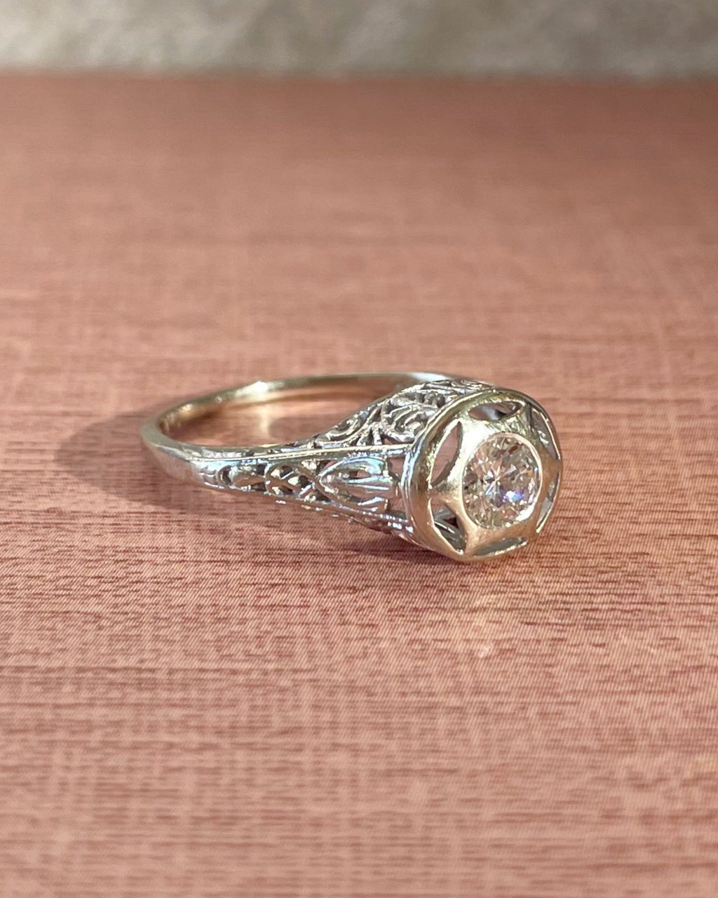 Art Deco Dreicer & Co. 14k White Gold and Diamond Filigree Ring - Clover Collective Antiques