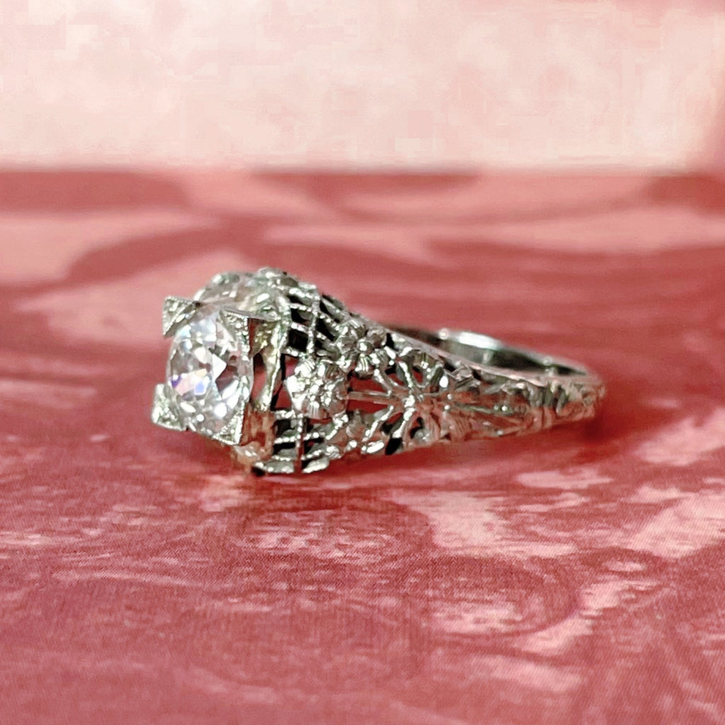 Art Deco Old European Cut Diamond and 18k White Gold Filigree Ring - Clover Collective Antiques