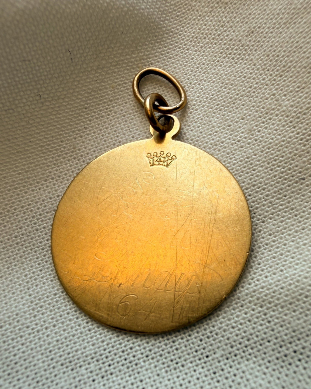 Mid-Century 14k Yellow Gold Circle Medallion Engraved Charm - Clover Collective Antiques