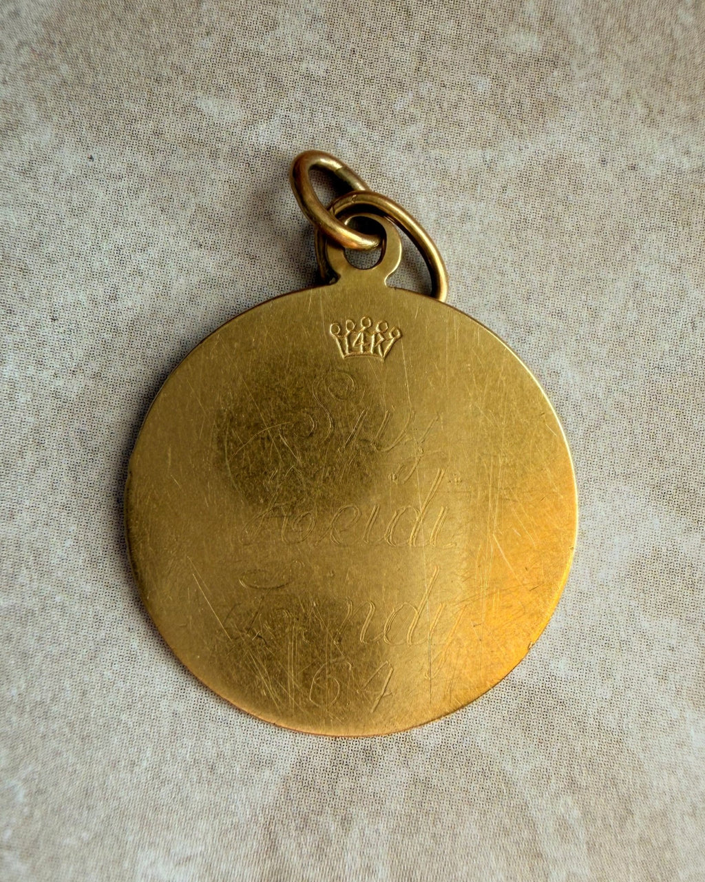 Mid-Century 14k Yellow Gold Circle Medallion Engraved Charm - Clover Collective Antiques