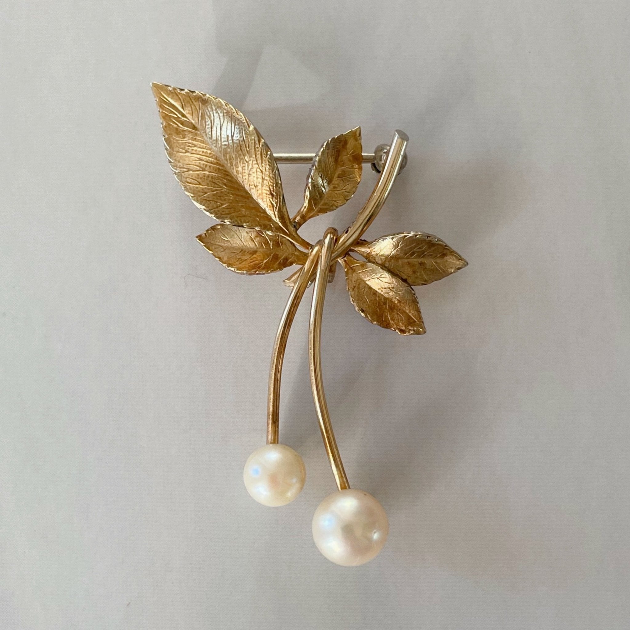 Mid - Century Krementz 14k Yellow Gold Overlay Cultured Pearl Leaf Brooch - Clover Collective Antiques