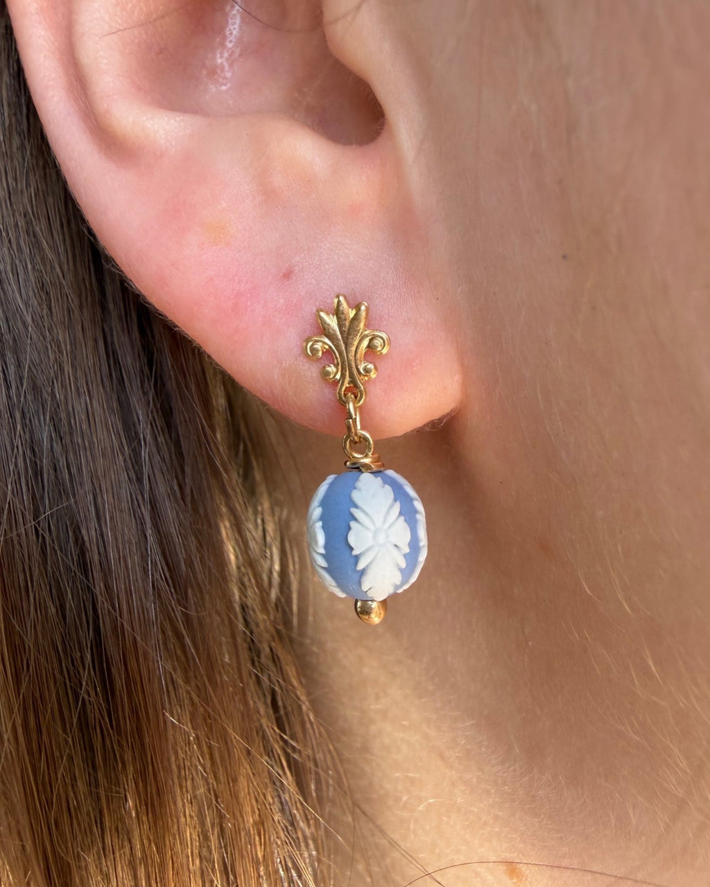 Pair of Vintage 14k Yellow Gold and Wedgewood Jasperware Bead Drop Earrings - Clover Collective Antiques