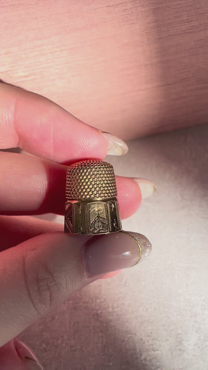 Victorian 14k Yellow Gold Engraved Thimble