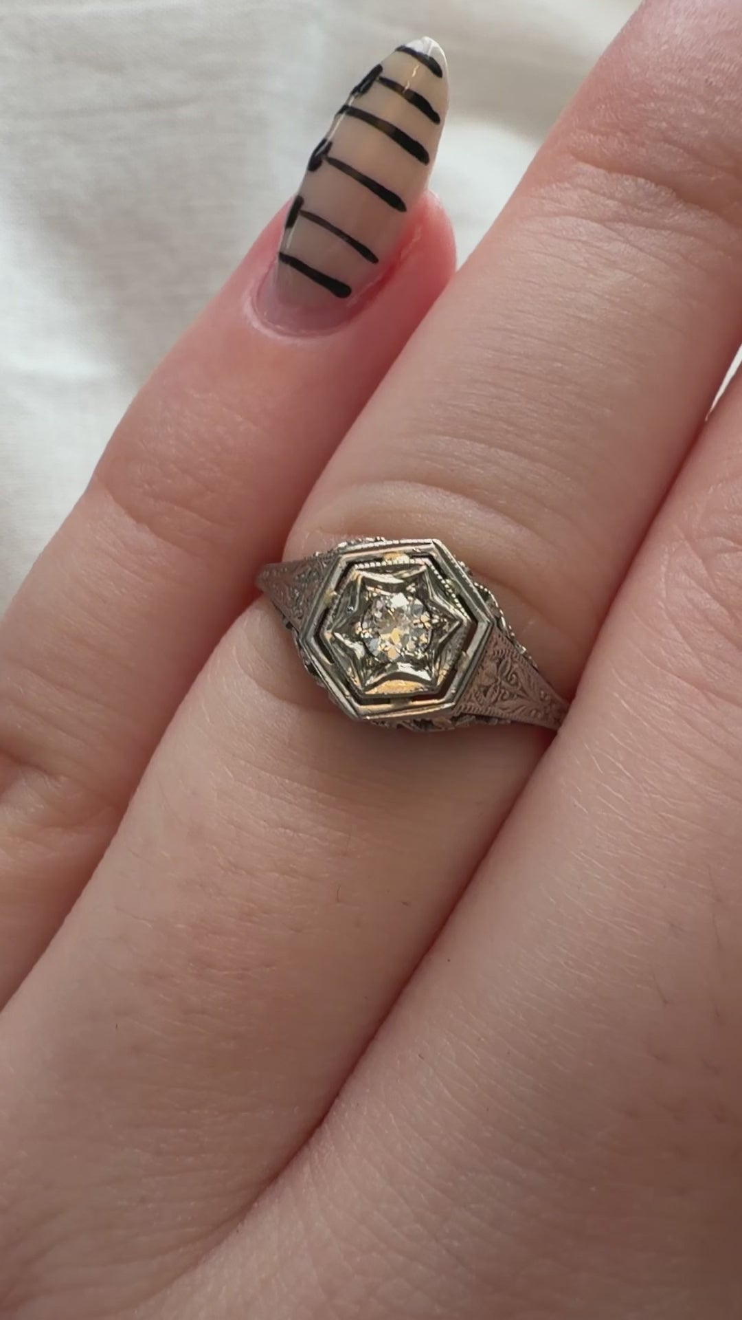 Art Deco 18k White Gold and Old European Cut Diamond Filigree Ring