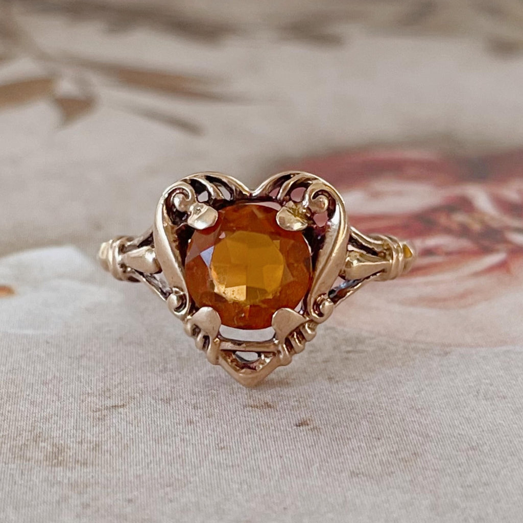 Retro 10k Yellow Gold and Citrine Heart Ring - Clover Collective Antiques