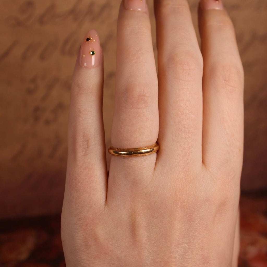 Retro 14k Yellow Gold 3mm Band - Clover Collective Antiques