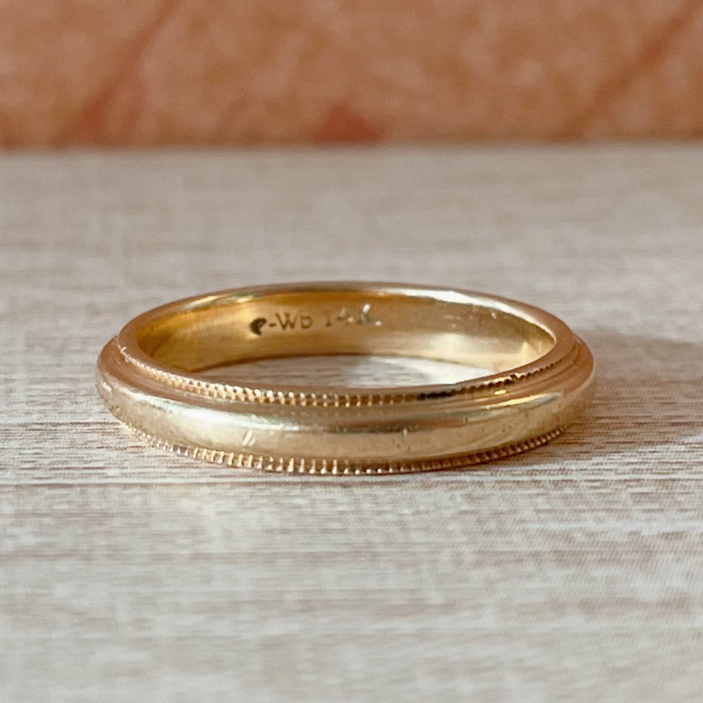 Retro 14k Yellow Gold 3mm Band - Clover Collective Antiques
