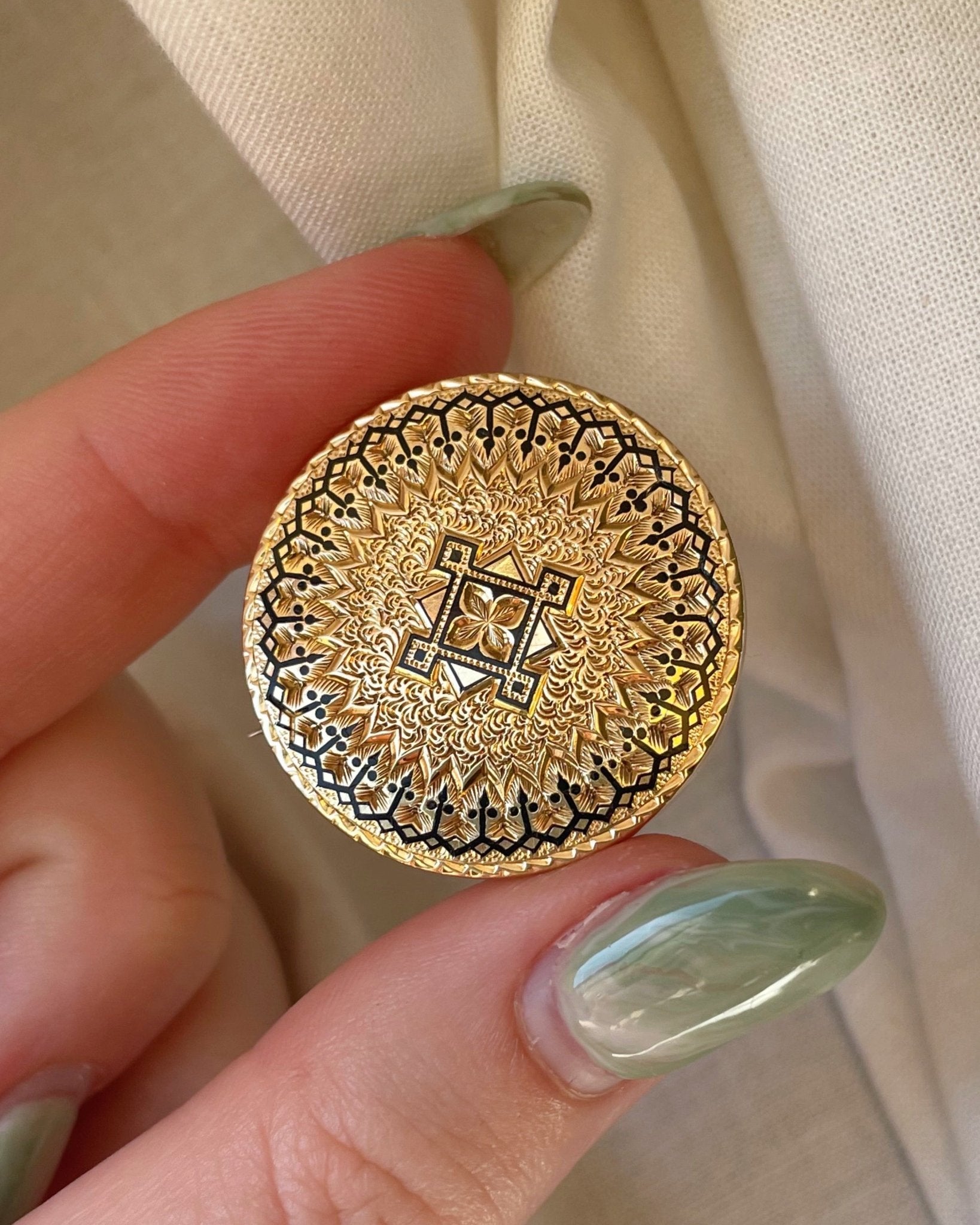 Victorian 18k Yellow Gold and Black Enamel Circle Pendant Brooch - Clover Collective Antiques