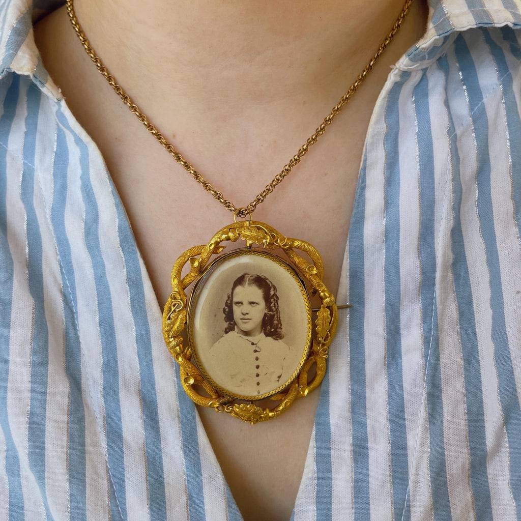Victorian 18k Yellow Gold Mourning Reversible Swivel Photo Brooch/Pendant - Clover Collective Antiques