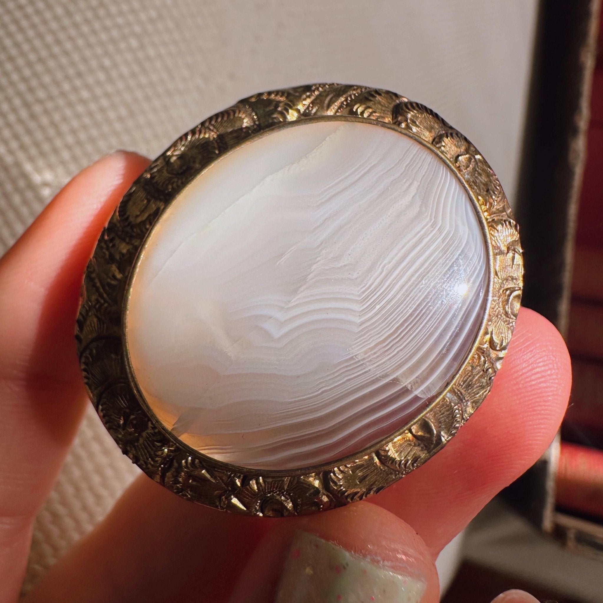 Victorian Pinchbeck Banded Agate Bezel Set Brooch - Clover Collective Antiques