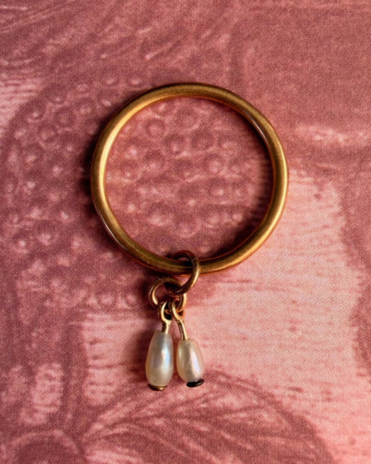 Vintage 14k Yellow Gold and Pearl Charm Dangle Ring - Clover Collective Antiques