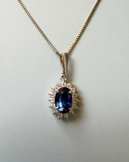 Vintage Platinum and 1.34 Carat Sapphire Cluster Box Chain Pendant Necklace - Clover Collective Antiques