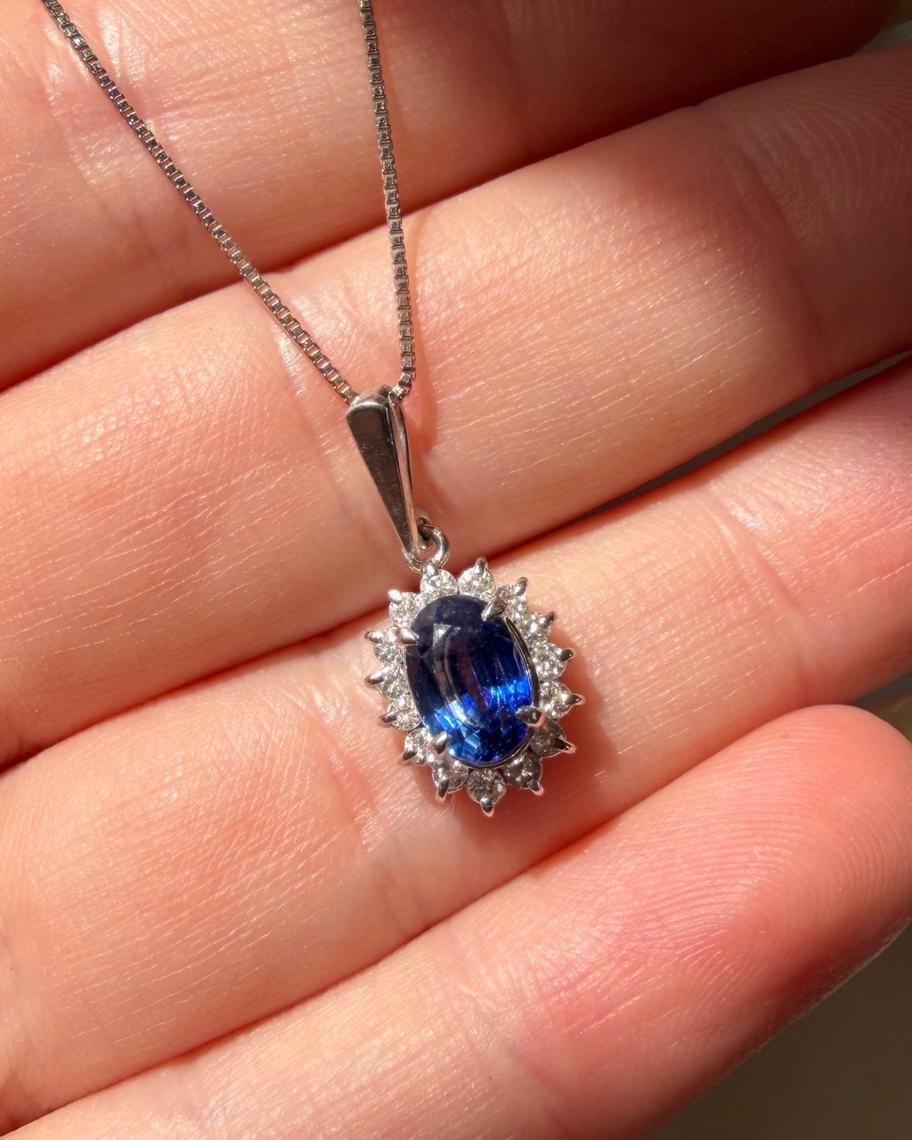 Vintage Platinum and 1.34 Carat Sapphire Cluster Box Chain Pendant Necklace - Clover Collective Antiques