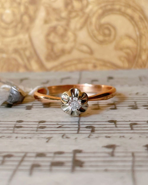 Vintage Soviet Kiev Jewelry Company 14k Two - Tone Gold and Cubic Zirconia Buttercup Deadstock Ring - Clover Collective Antiques