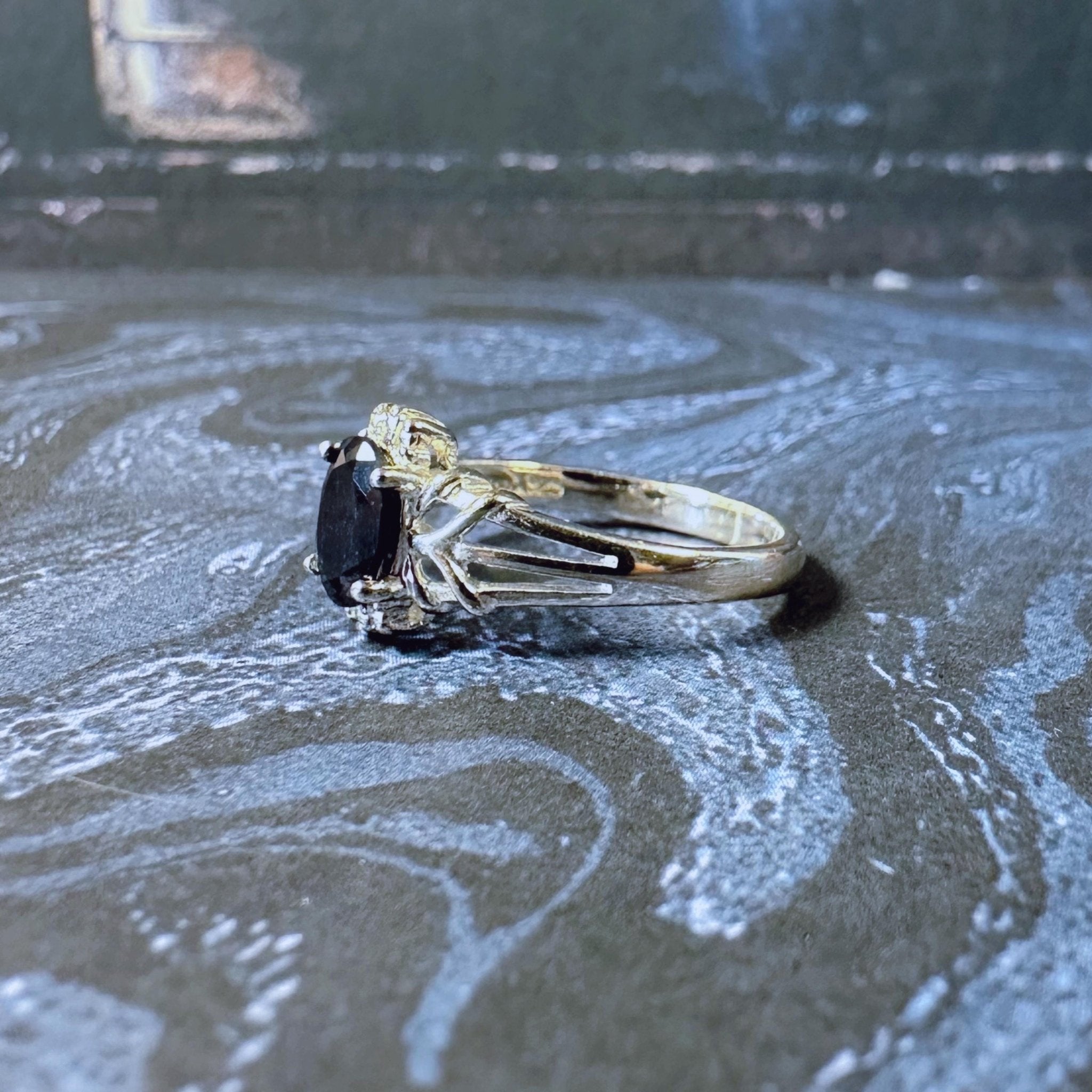 Vintage Sterling Silver and Dark Blue Sapphire Solitaire Ring - Clover Collective Antiques